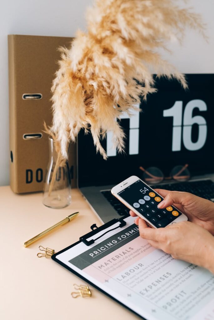 Budgeting apps useful for Ghanaian students abroad